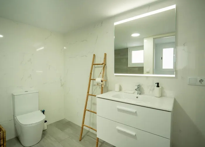 דירה Luminoso Familiar Y Patio Privado *