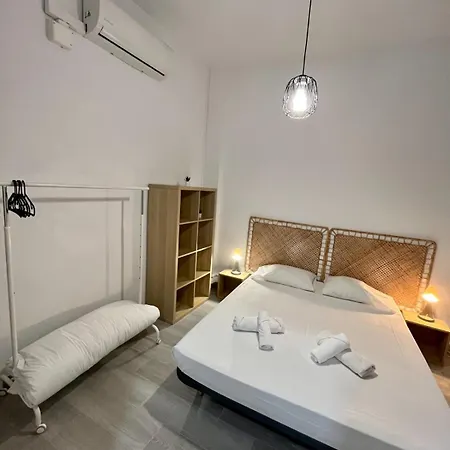 Luminoso Apartamento Familiar Y Patio Privado *